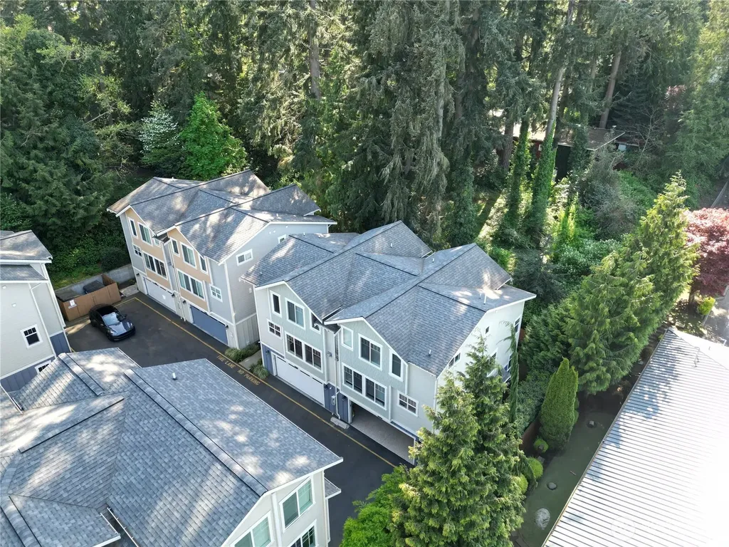 23224 Edmonds Way Edmonds WA 98026
