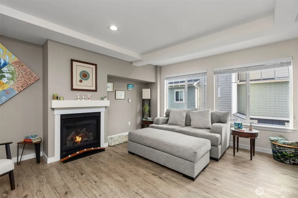 23224 Edmonds Way Edmonds WA 98026