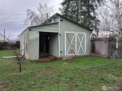 621 Juniper Oroville WA 98844
