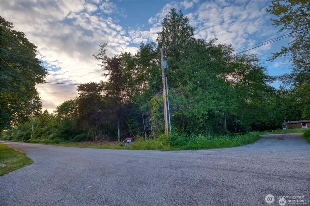 1394 Rex Street Point Roberts WA 98281