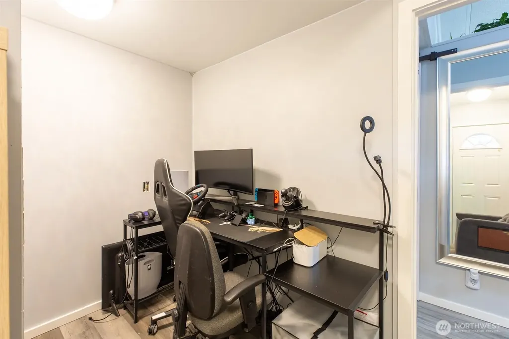 707 37th Street SE Auburn WA 98002