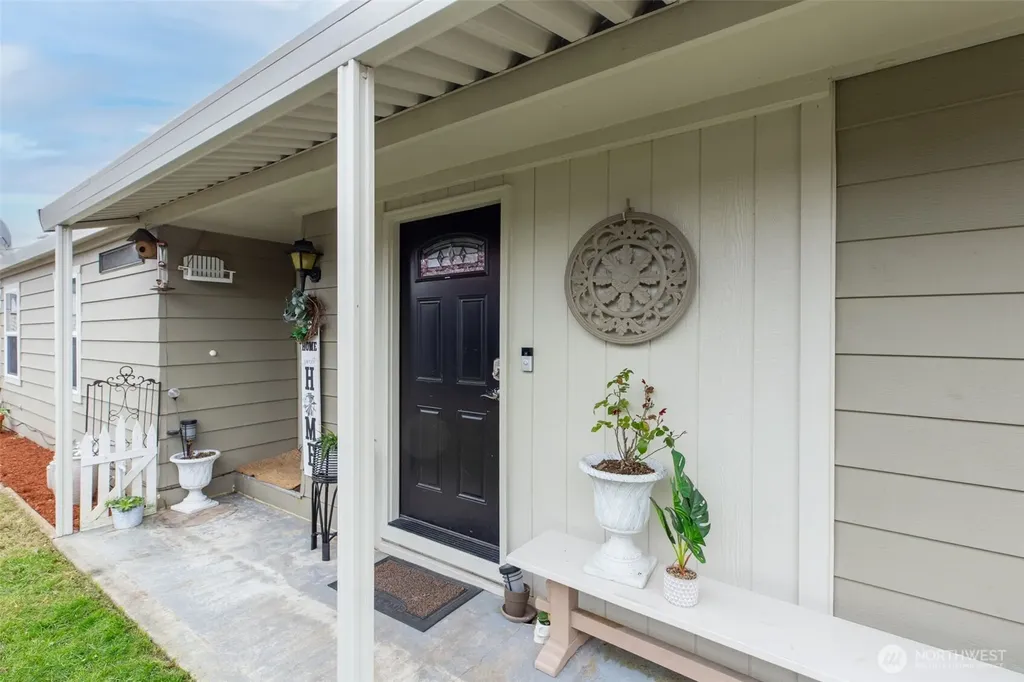 707 37th Street SE Auburn WA 98002