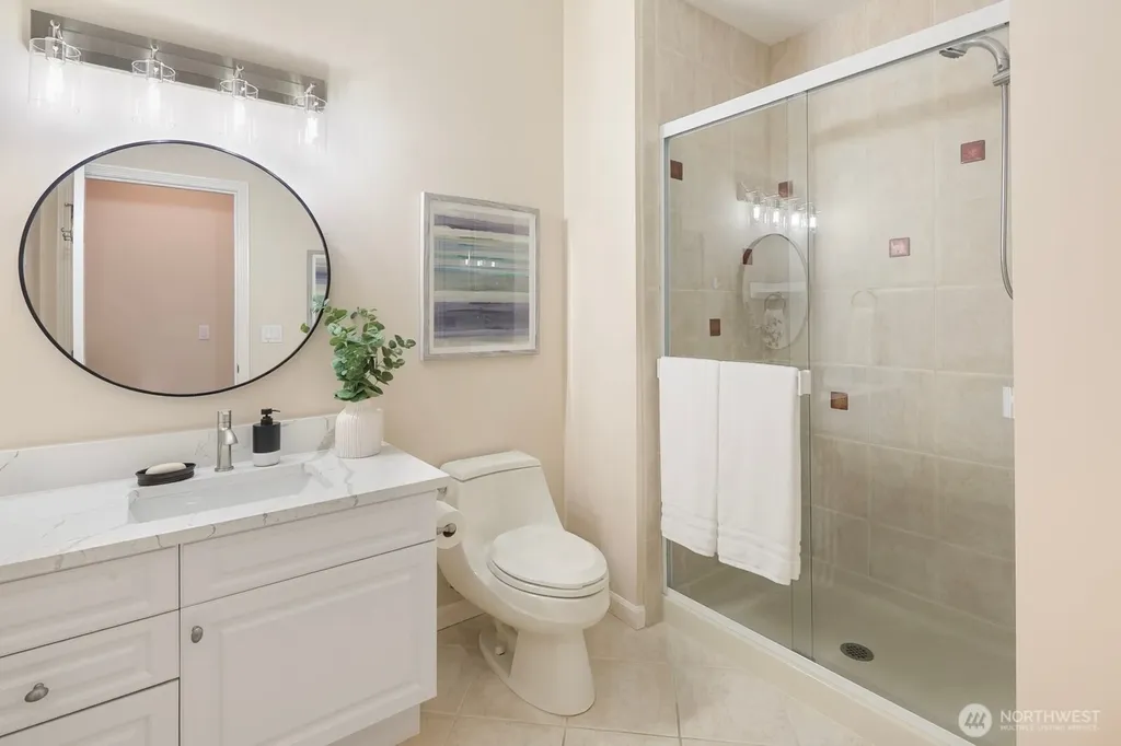 13695 NE 32nd Place Bellevue WA 98005