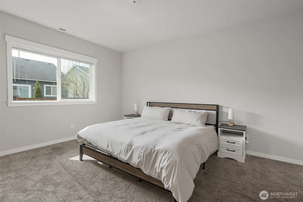 1768 Rio Vista Avenue Burlington WA 98233