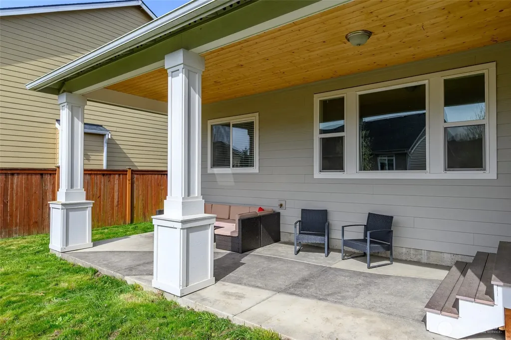 1768 Rio Vista Avenue Burlington WA 98233