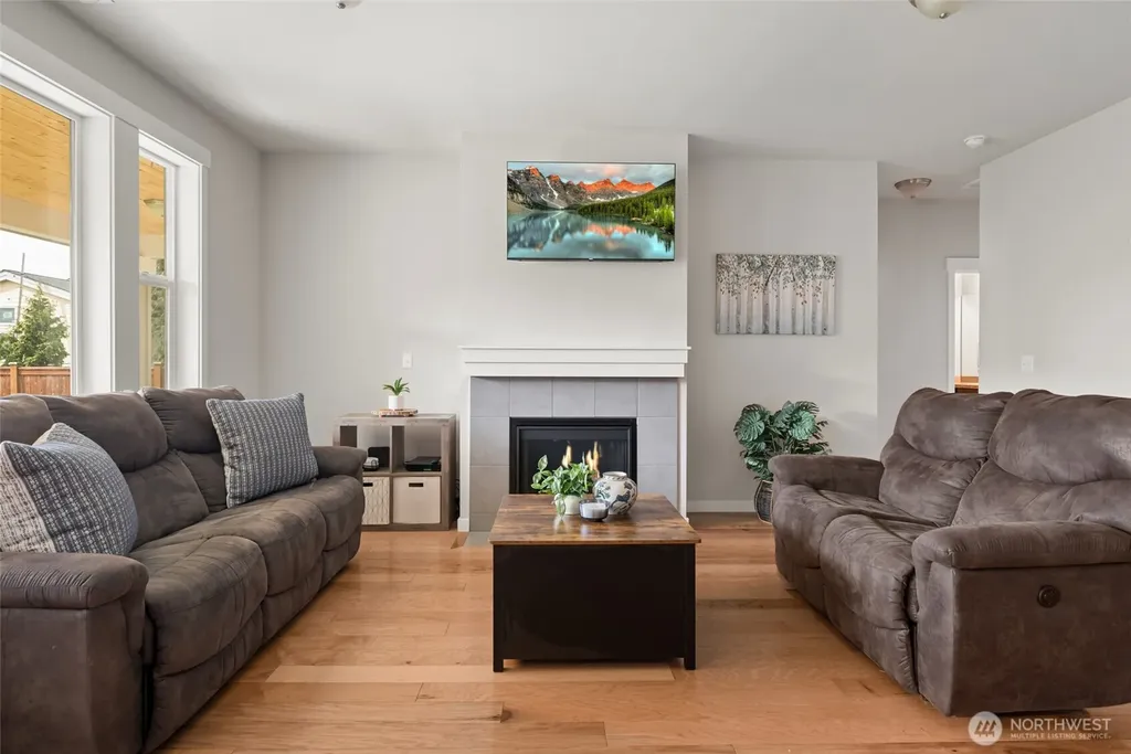 1768 Rio Vista Avenue Burlington WA 98233