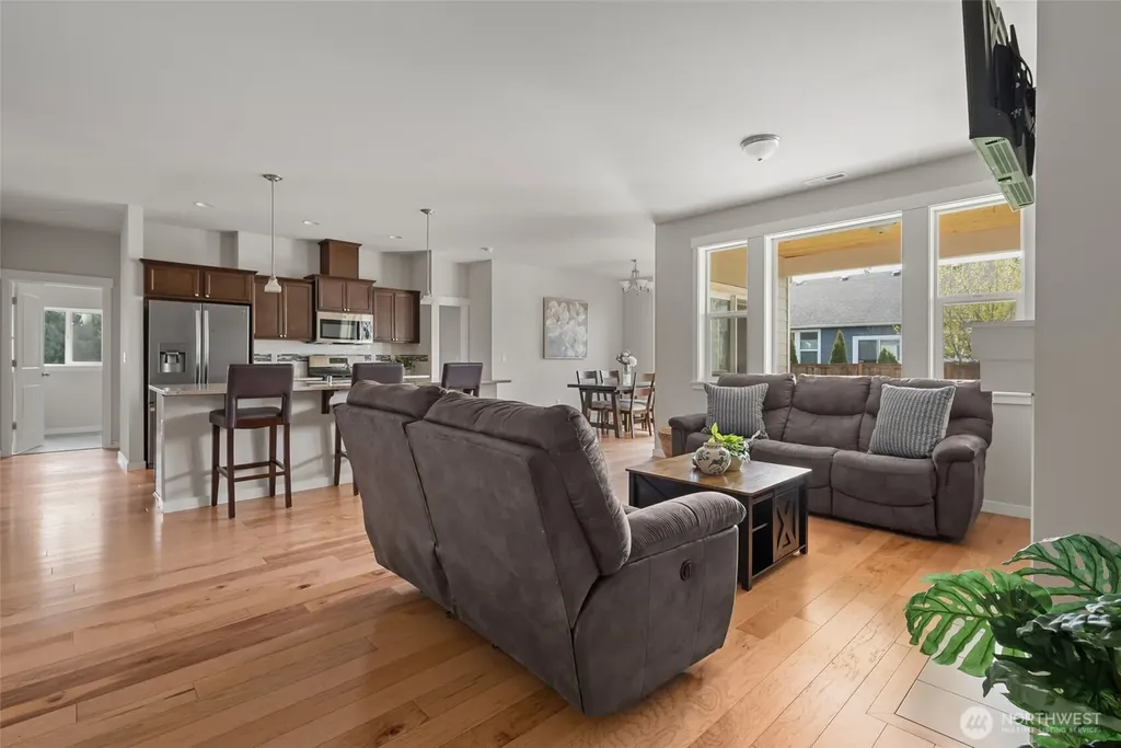 1768 Rio Vista Avenue Burlington WA 98233