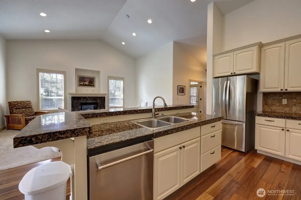 23310 J Street Ocean Park WA 98640