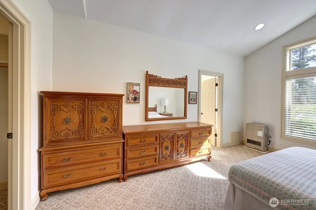 23310 J Street Ocean Park WA 98640