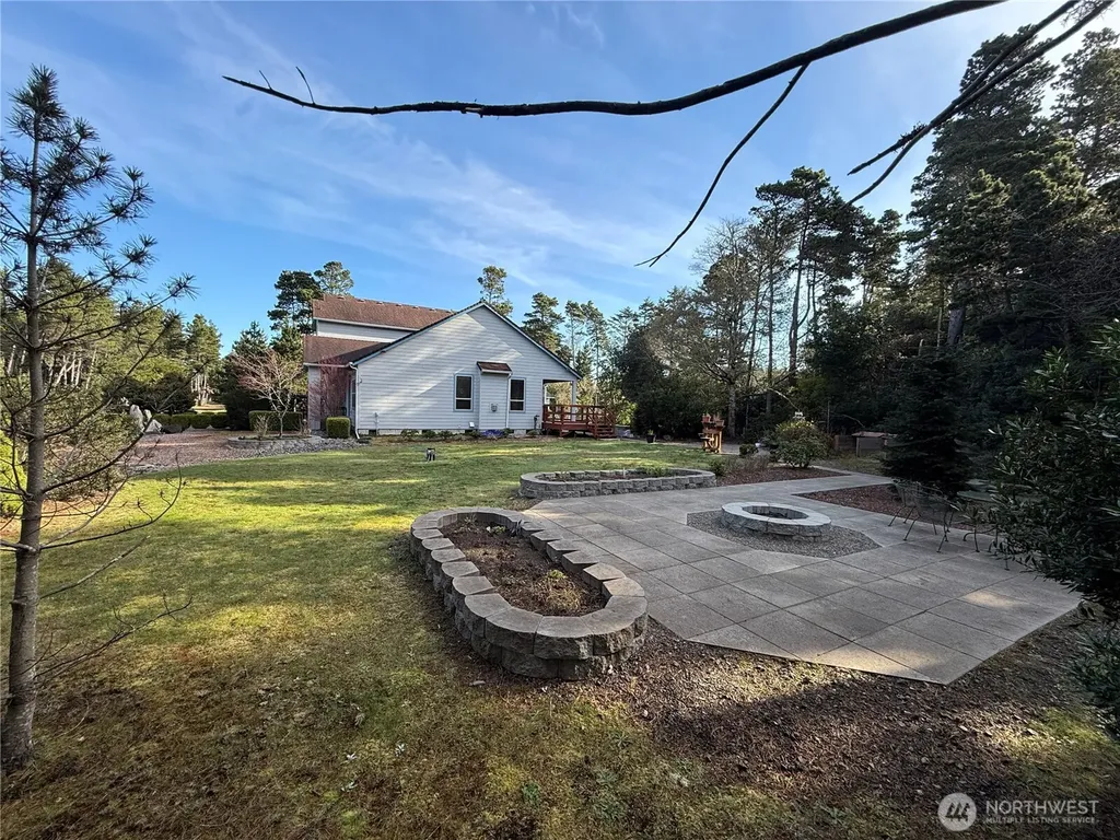 23310 J Street Ocean Park WA 98640