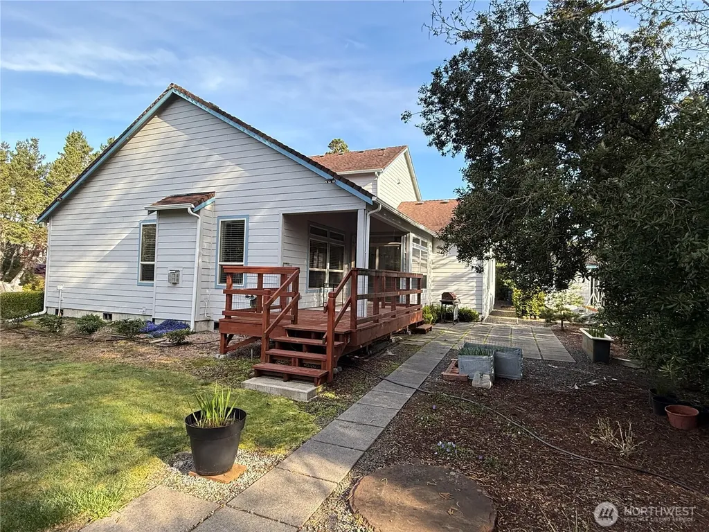 23310 J Street Ocean Park WA 98640