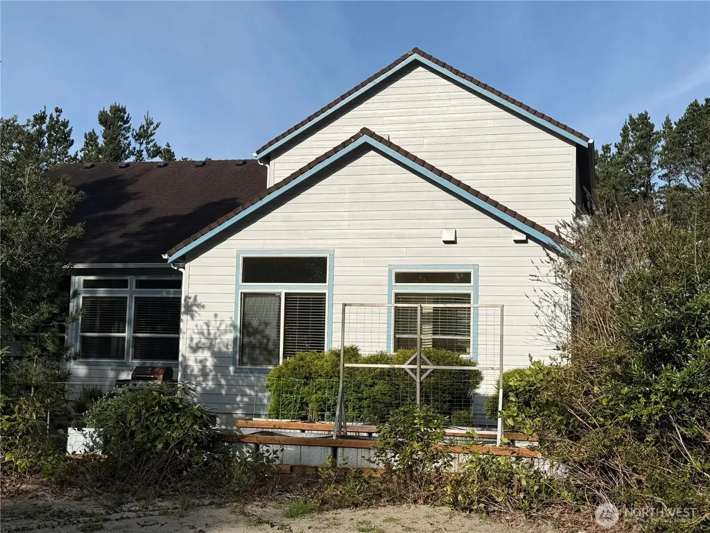 23310 J Street Ocean Park WA 98640