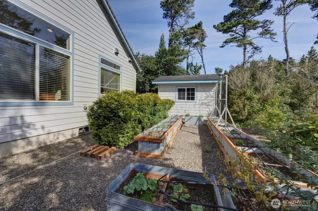 23310 J Street Ocean Park WA 98640
