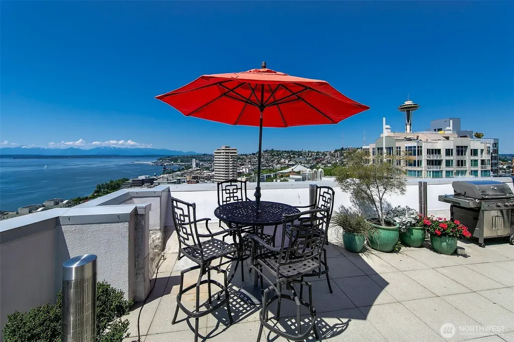121 Vine Street Seattle WA 98121