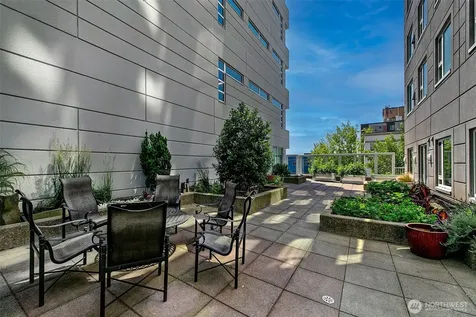 121 Vine Street Seattle WA 98121