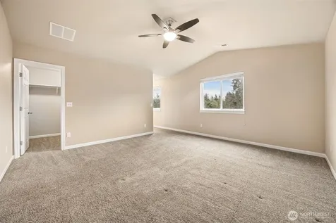 101 Murphy Lane S Rainier WA 98576