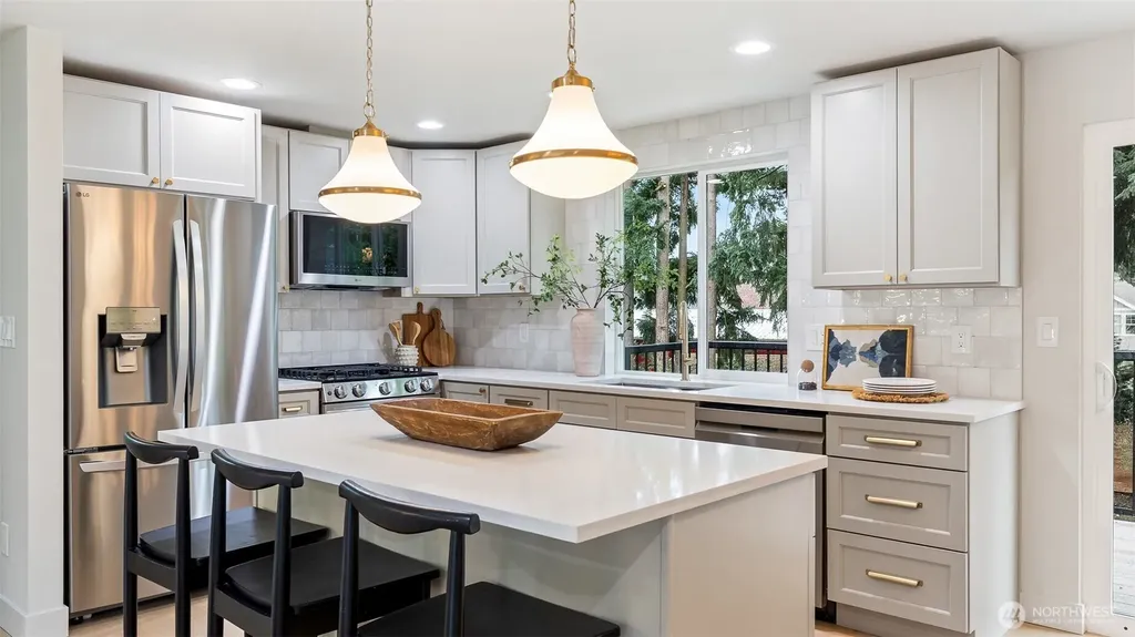 17069 142nd Pl NE Woodinville WA 98072