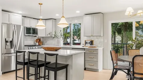 17069 142nd Pl NE Woodinville WA 98072