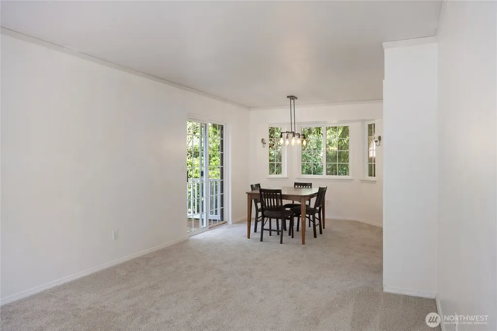2275 Northlake Way NW Bremerton WA 98312