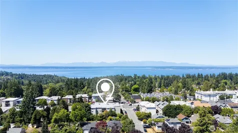 11556 Greenwood Avenue N Seattle WA 98133