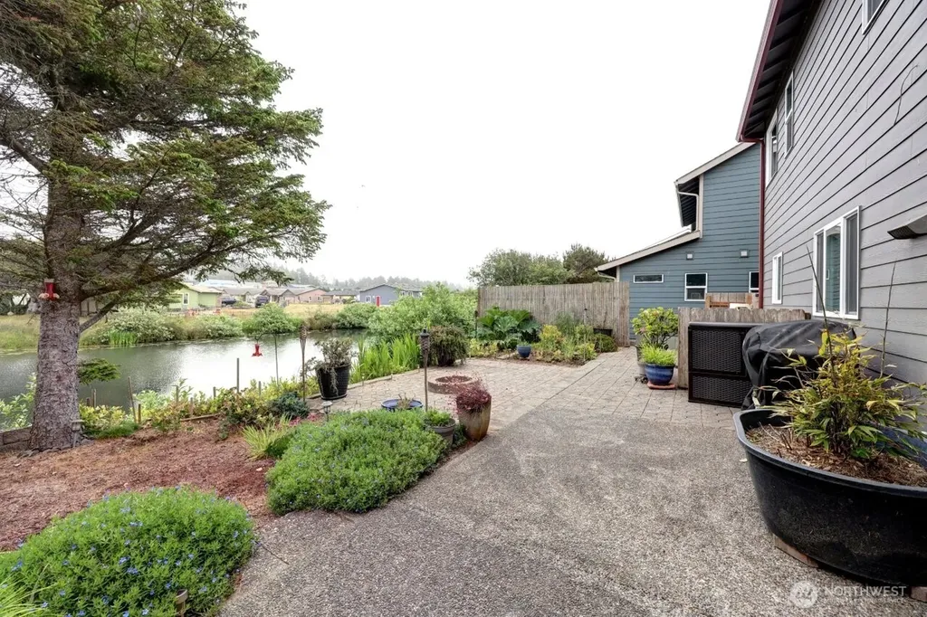32500 G Street Ocean Park WA 98640