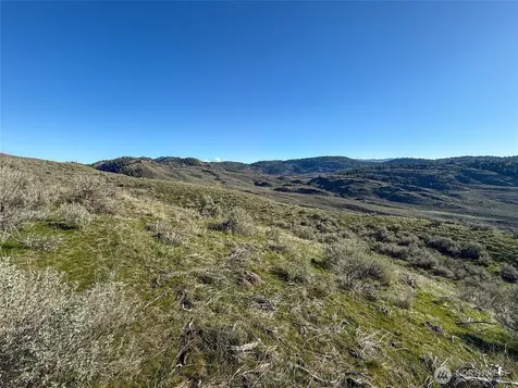 0 Lower White Rock Road Oroville WA 98844