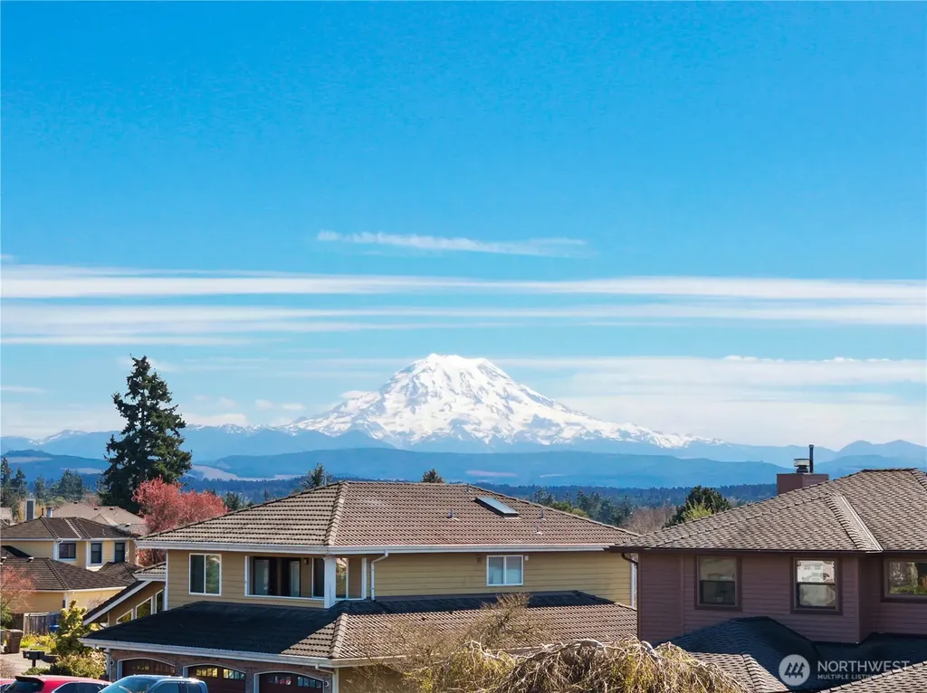 4313 Harbor Ridge Road NE Tacoma WA 98422