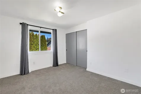 4313 Harbor Ridge Road NE Tacoma WA 98422