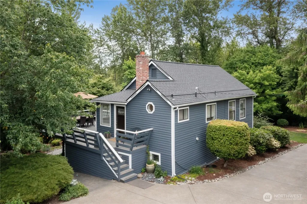 23305 98th Avenue S Kent WA 98031