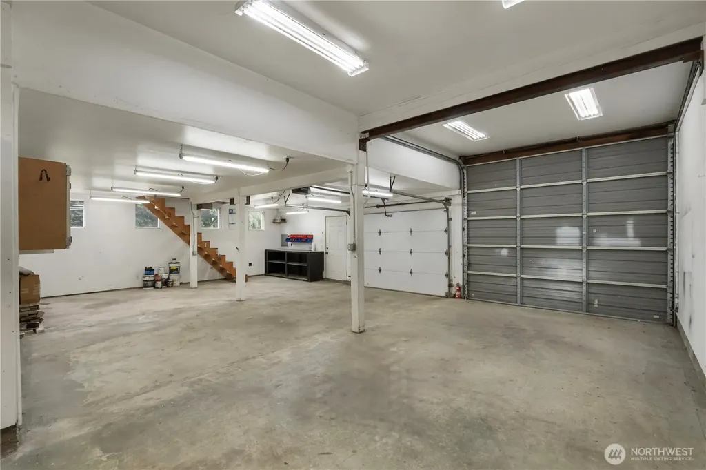23305 98th Avenue S Kent WA 98031