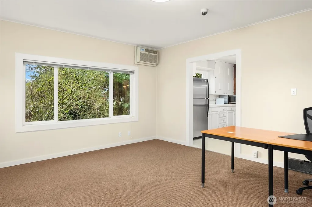 18023 62nd Avenue NE Kenmore WA 98028