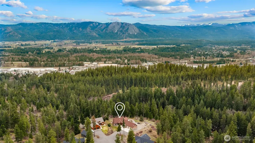 421 Meadow Ridge Drive Cle Elum WA 98922