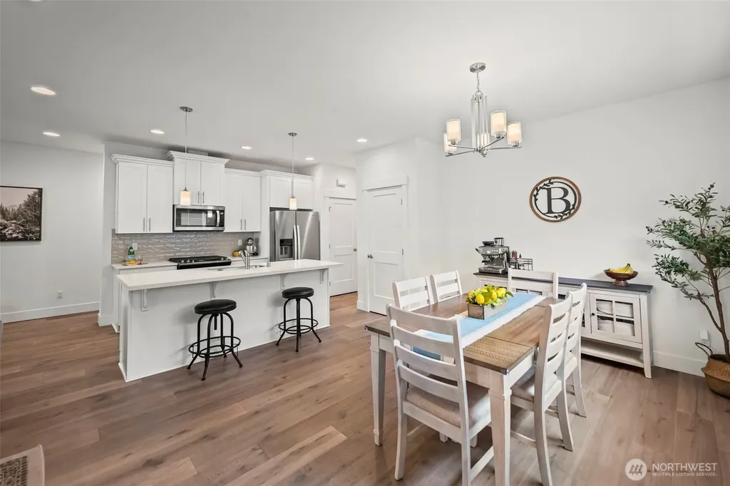 30 E Cedarland Lane Allyn WA 98524