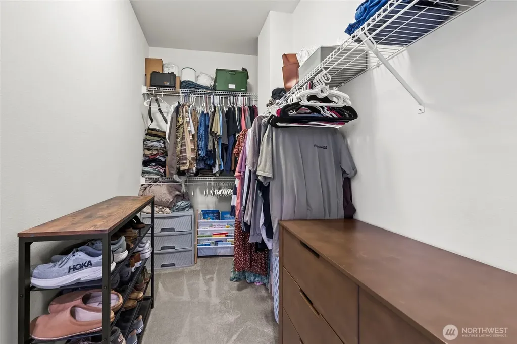 30 E Cedarland Lane Allyn WA 98524