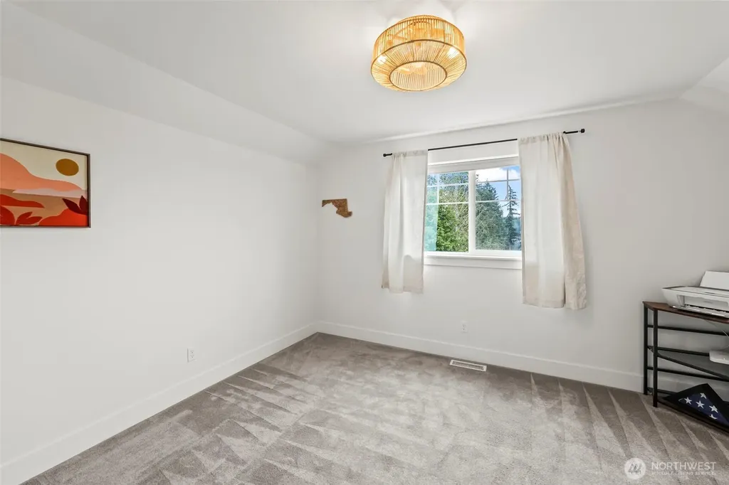 30 E Cedarland Lane Allyn WA 98524
