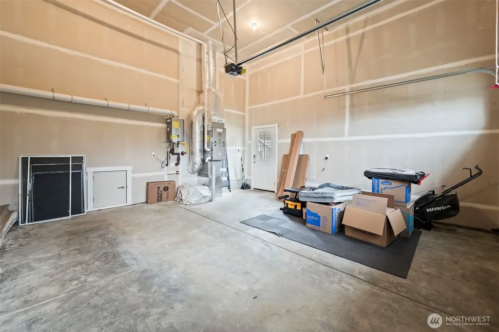 30 E Cedarland Lane Allyn WA 98524