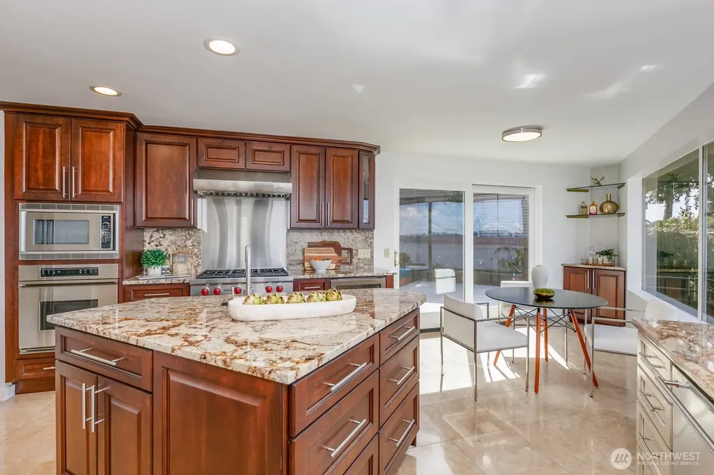 10413 66th Place W Mukilteo WA 98275