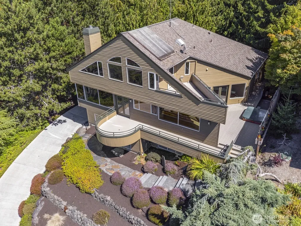 10413 66th Place W Mukilteo WA 98275