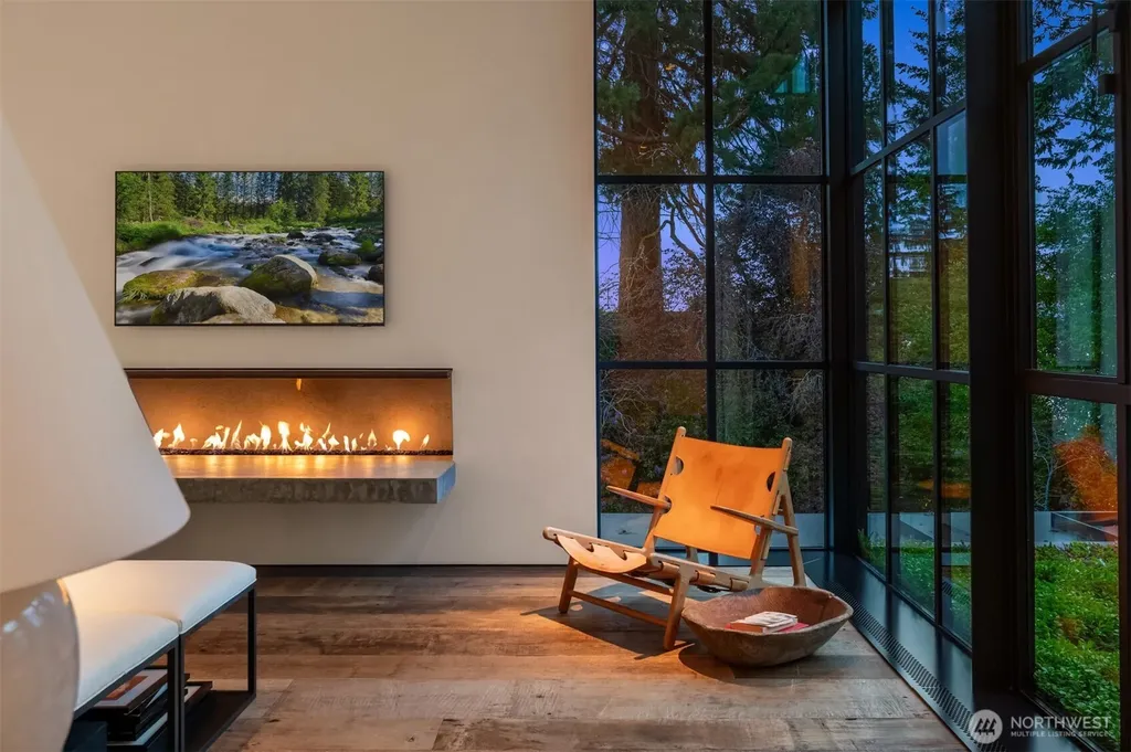 Bellevue WA 98004