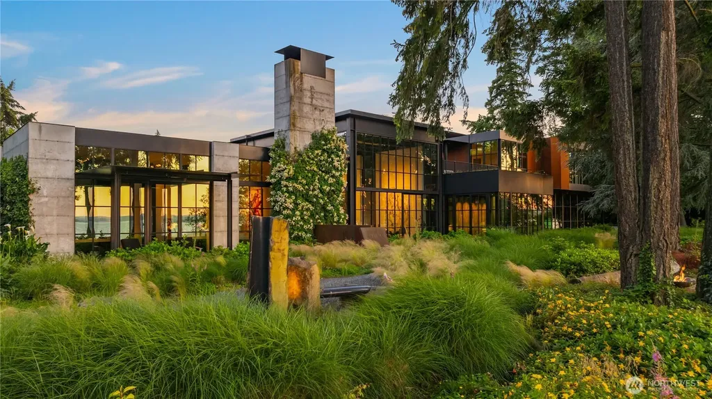 Bellevue WA 98004