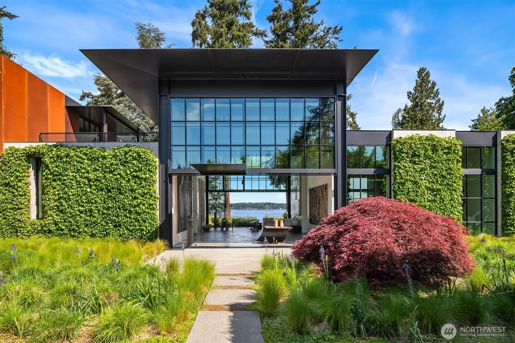 Bellevue WA 98004
