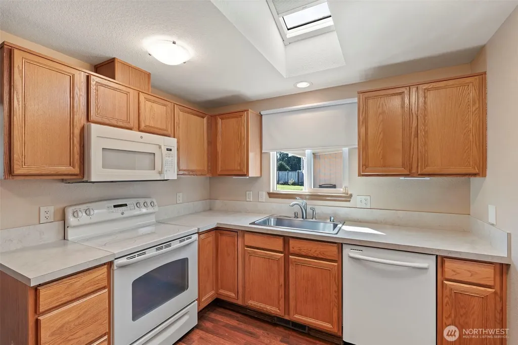 17944 Camus Drive SW Rochester WA 98579