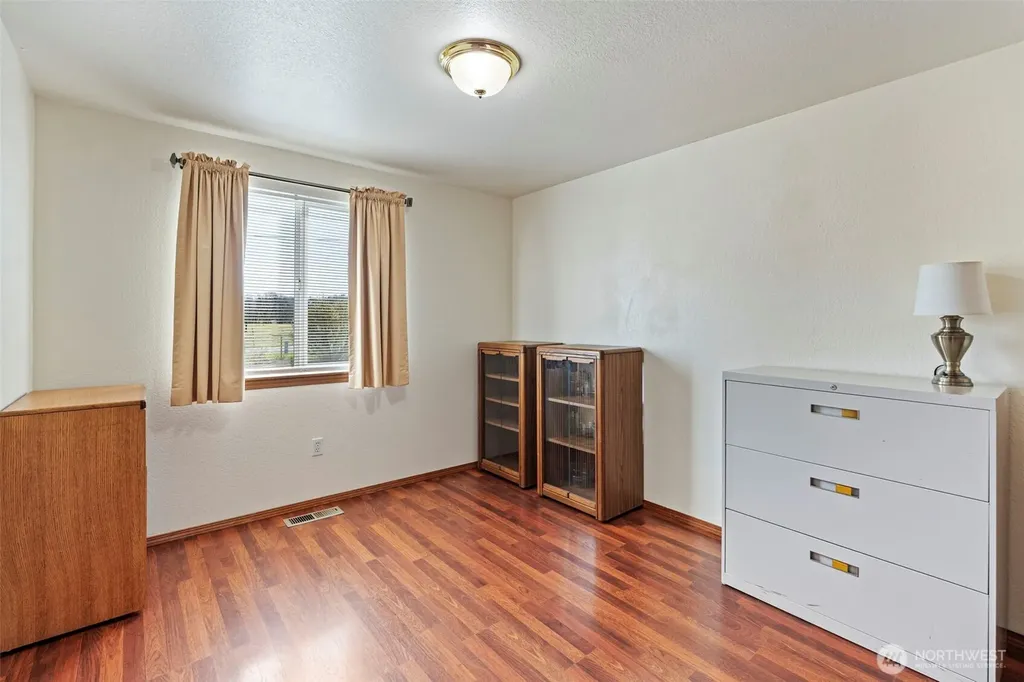 17944 Camus Drive SW Rochester WA 98579