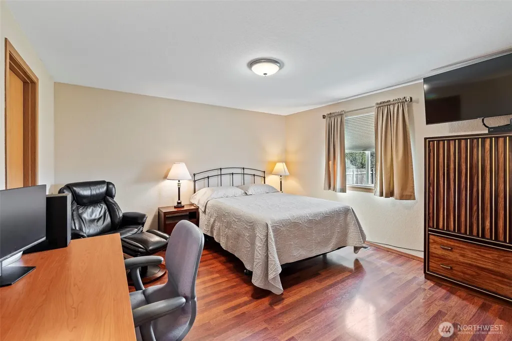 17944 Camus Drive SW Rochester WA 98579