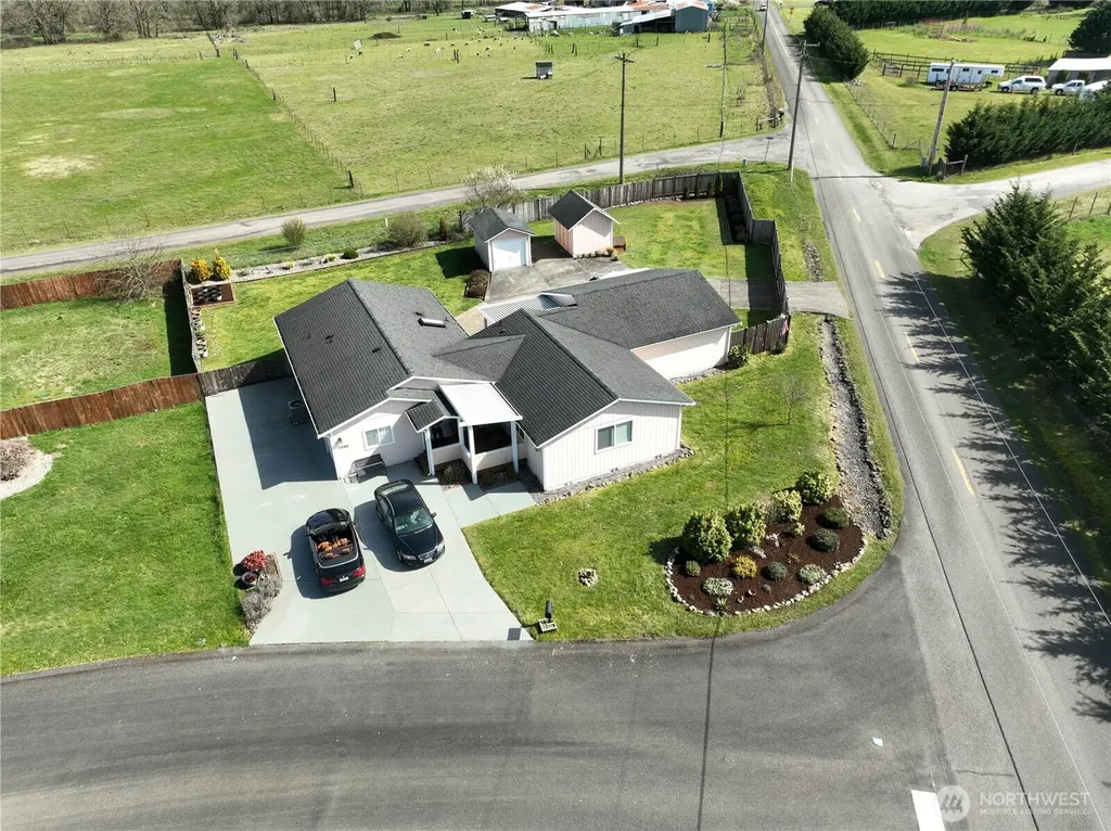 17944 Camus Drive SW Rochester WA 98579