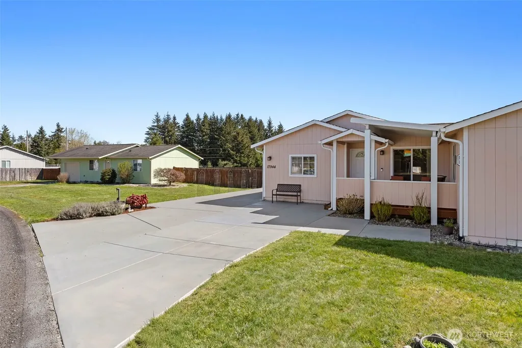 17944 Camus Drive SW Rochester WA 98579