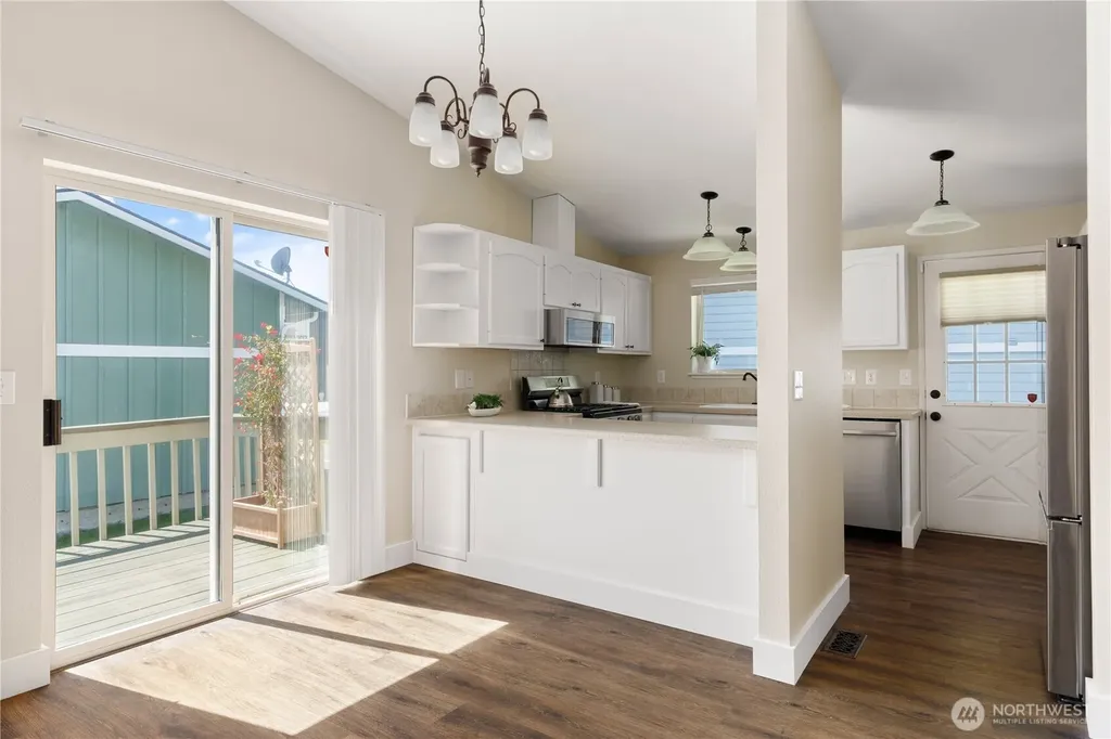 4114 Kingsway Anacortes WA 98221