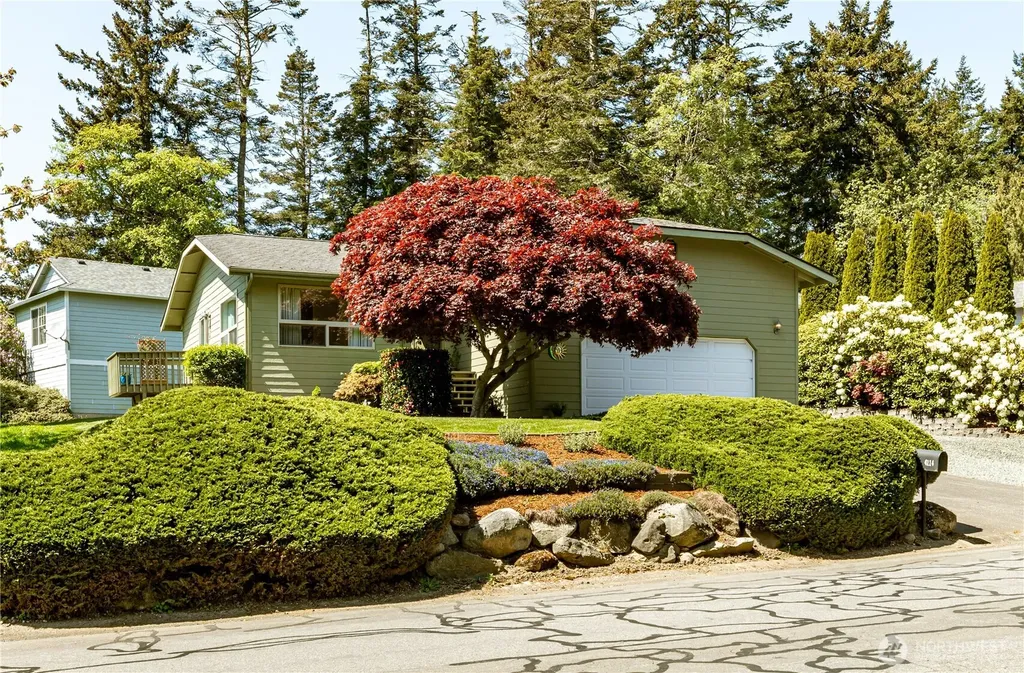 4114 Kingsway Anacortes WA 98221