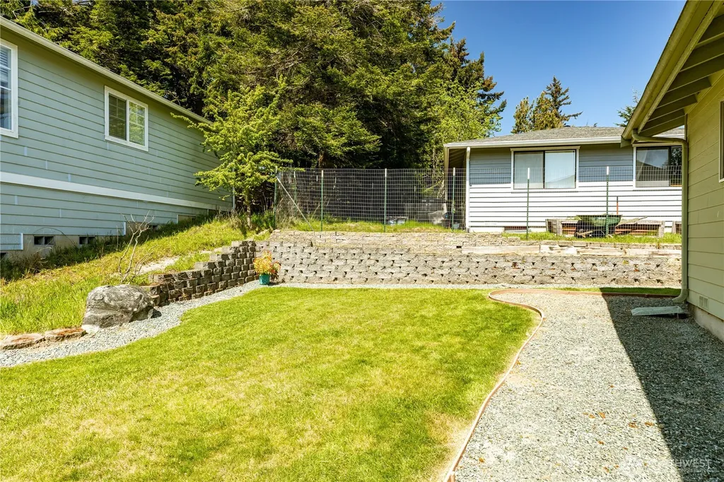 4114 Kingsway Anacortes WA 98221