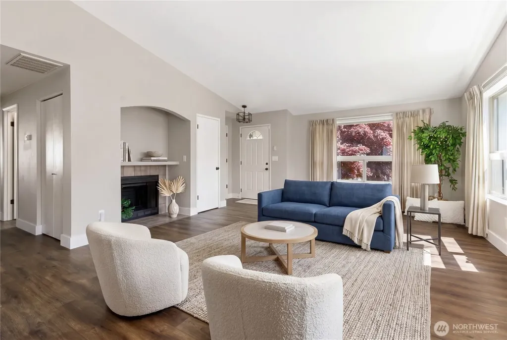 4114 Kingsway Anacortes WA 98221